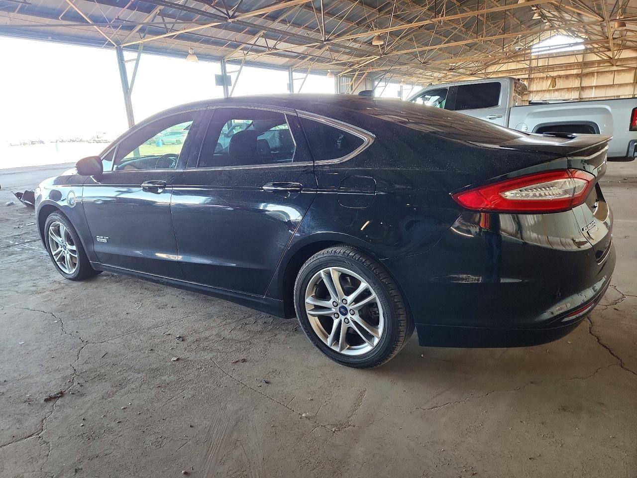 2016 Ford Fusion Titanium Phev - Фото 2