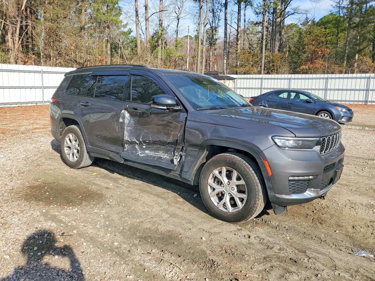 2021 Jeep Grand Cherokee L Limited - Image 4