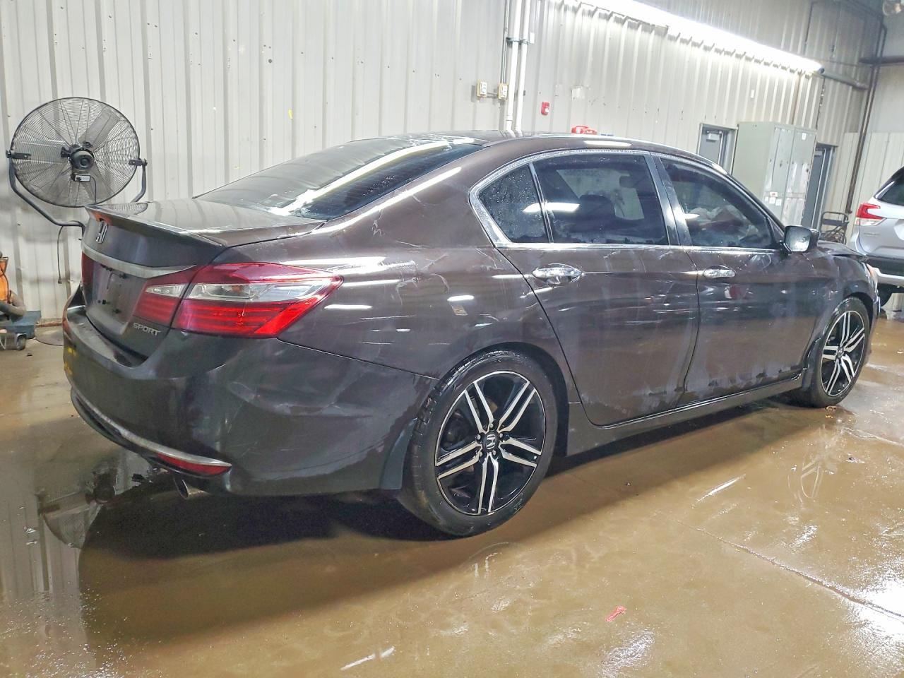 2016 Honda Accord Sport - Фото 3