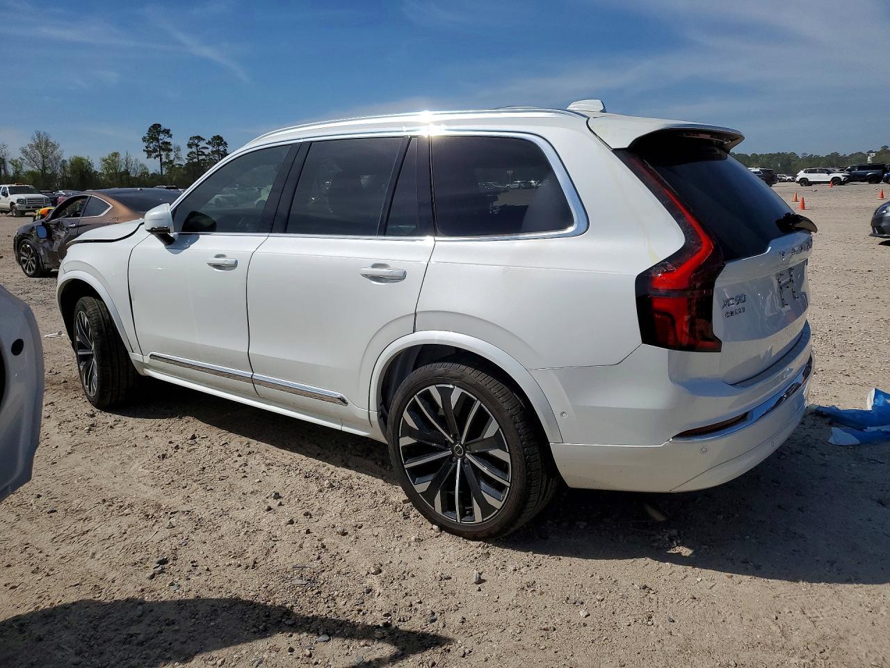 2025 Volvo Xc90 Plus - Фото 2