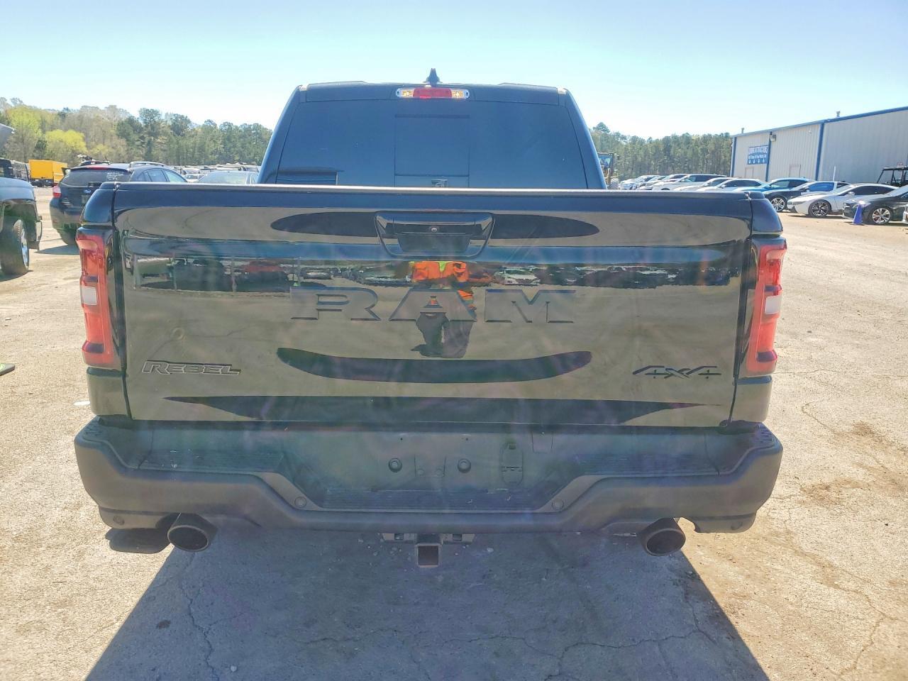 2025 Ram 1500 Rebel - Фото 6