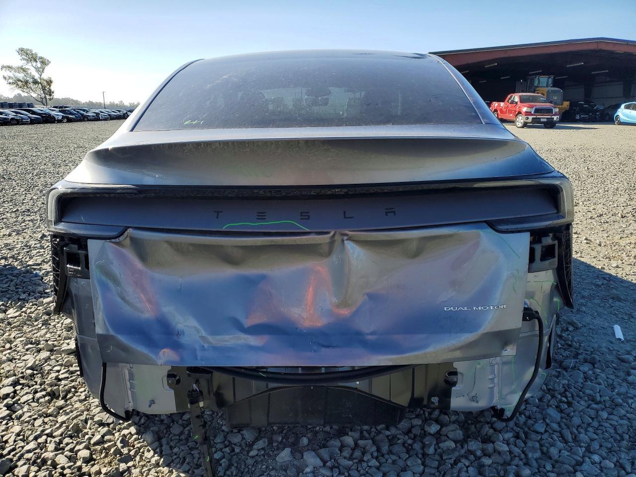 2026 Tesla Model Y - Image 6