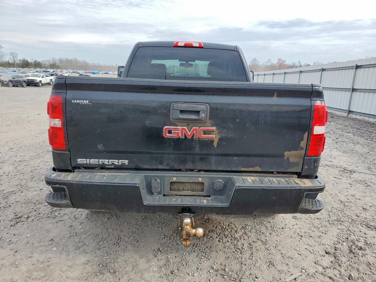 2017 GMC Sierra K1500 - Фото 6