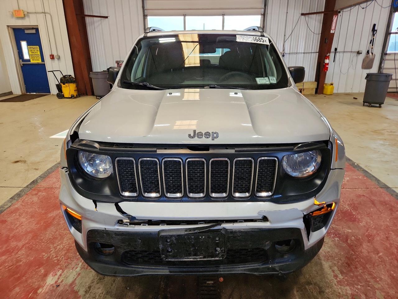 2019 Jeep Renegade Sport - Image 5