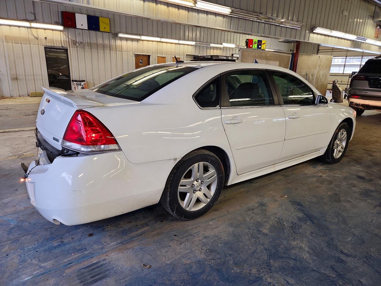 2013 Chevrolet Impala Lt - Image 3