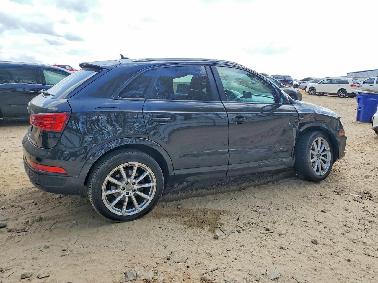 2018 Audi Q3 Premium - Image 3