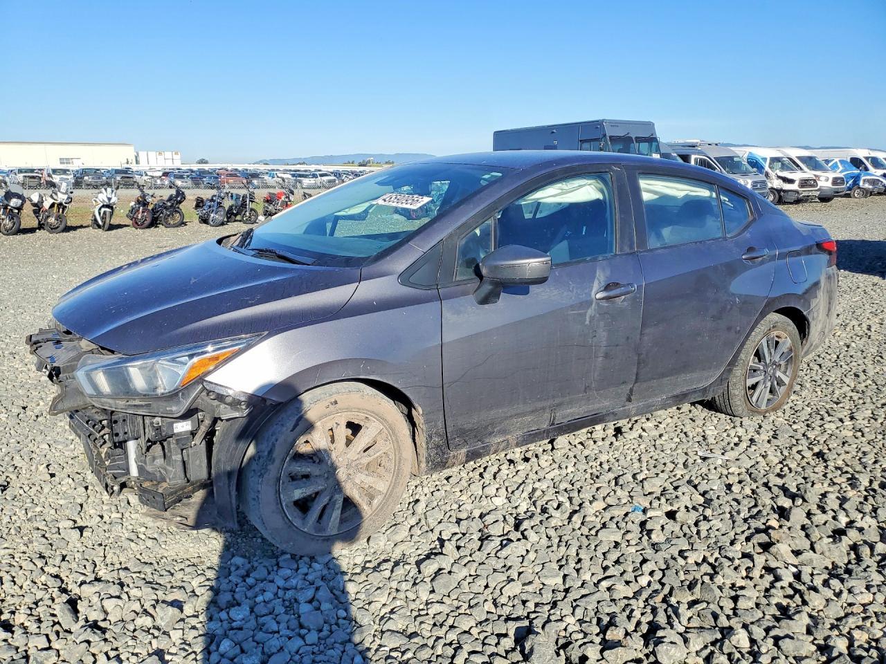 2021 Nissan Versa Sv
