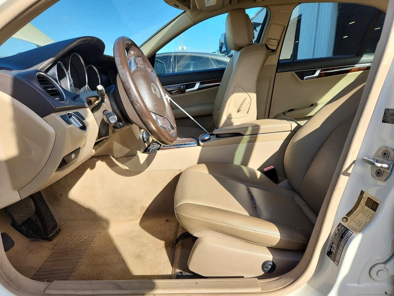 2012 Mercedes-Benz C 250 - Фото 7