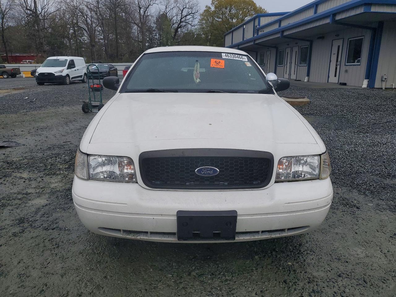 2010 Ford Crown Victoria - Фото 5