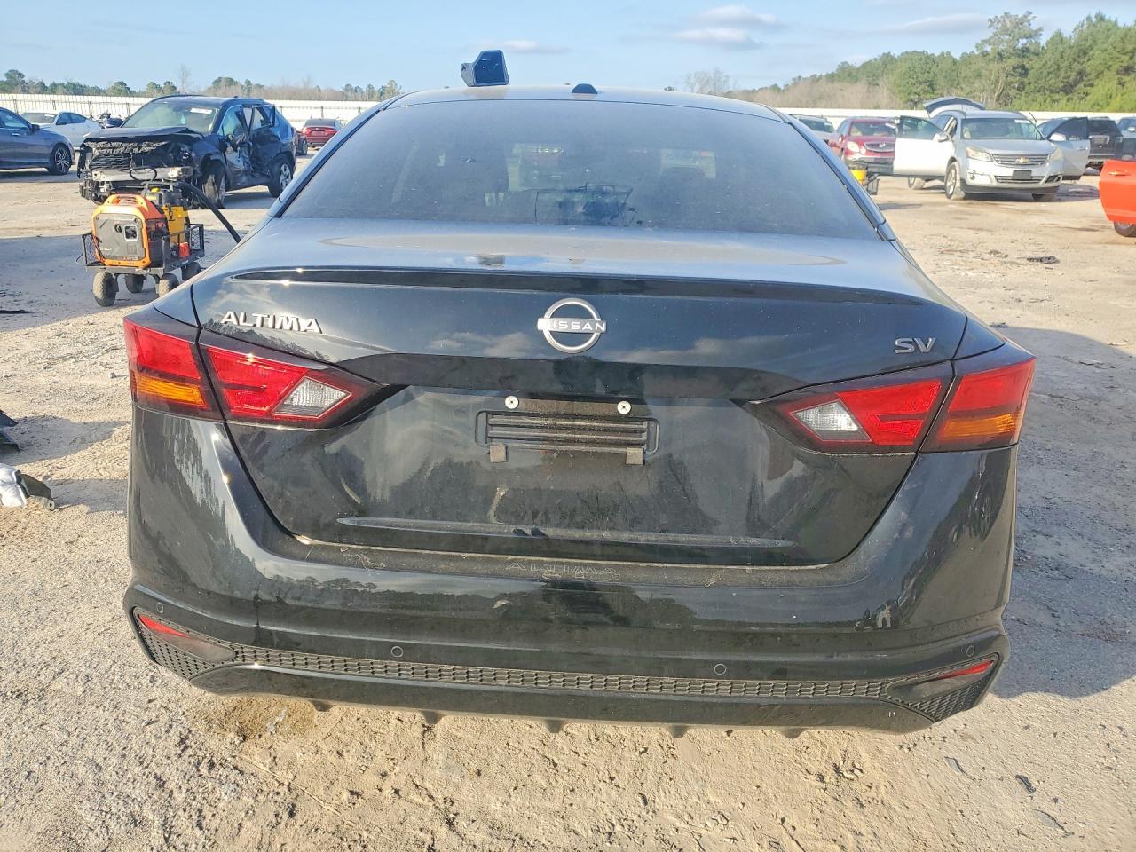 2024 Nissan Altima 2.5 Sv - Image 6