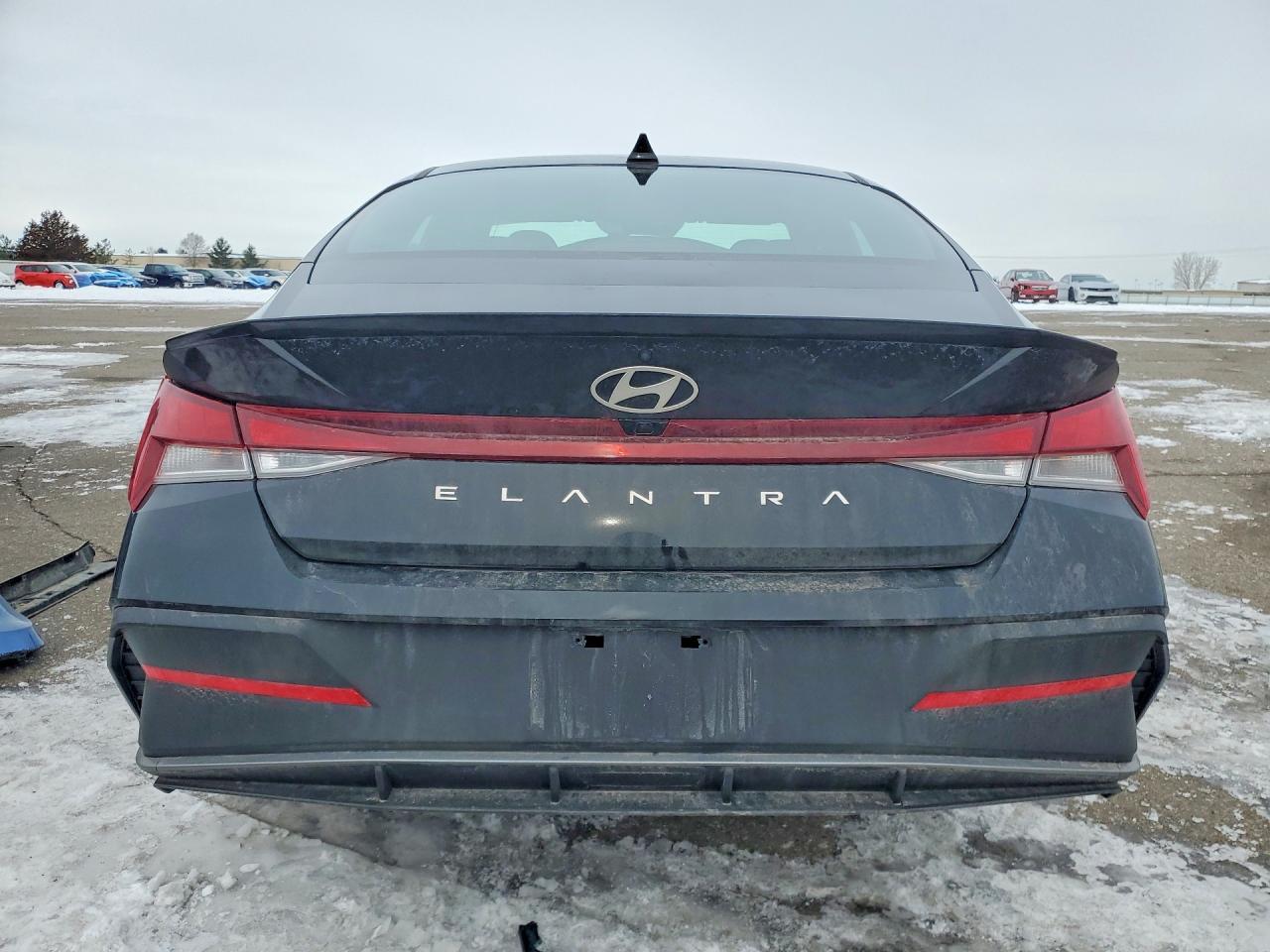2025 Hyundai Elantra Sel Sport - Фото 6