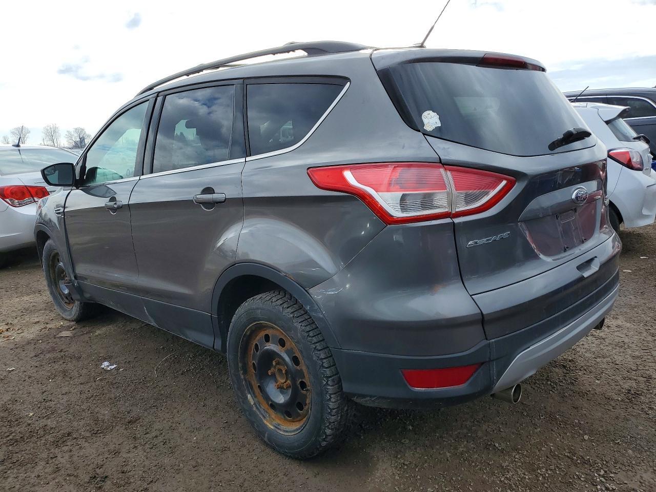 2013 Ford Escape Se - Фото 2