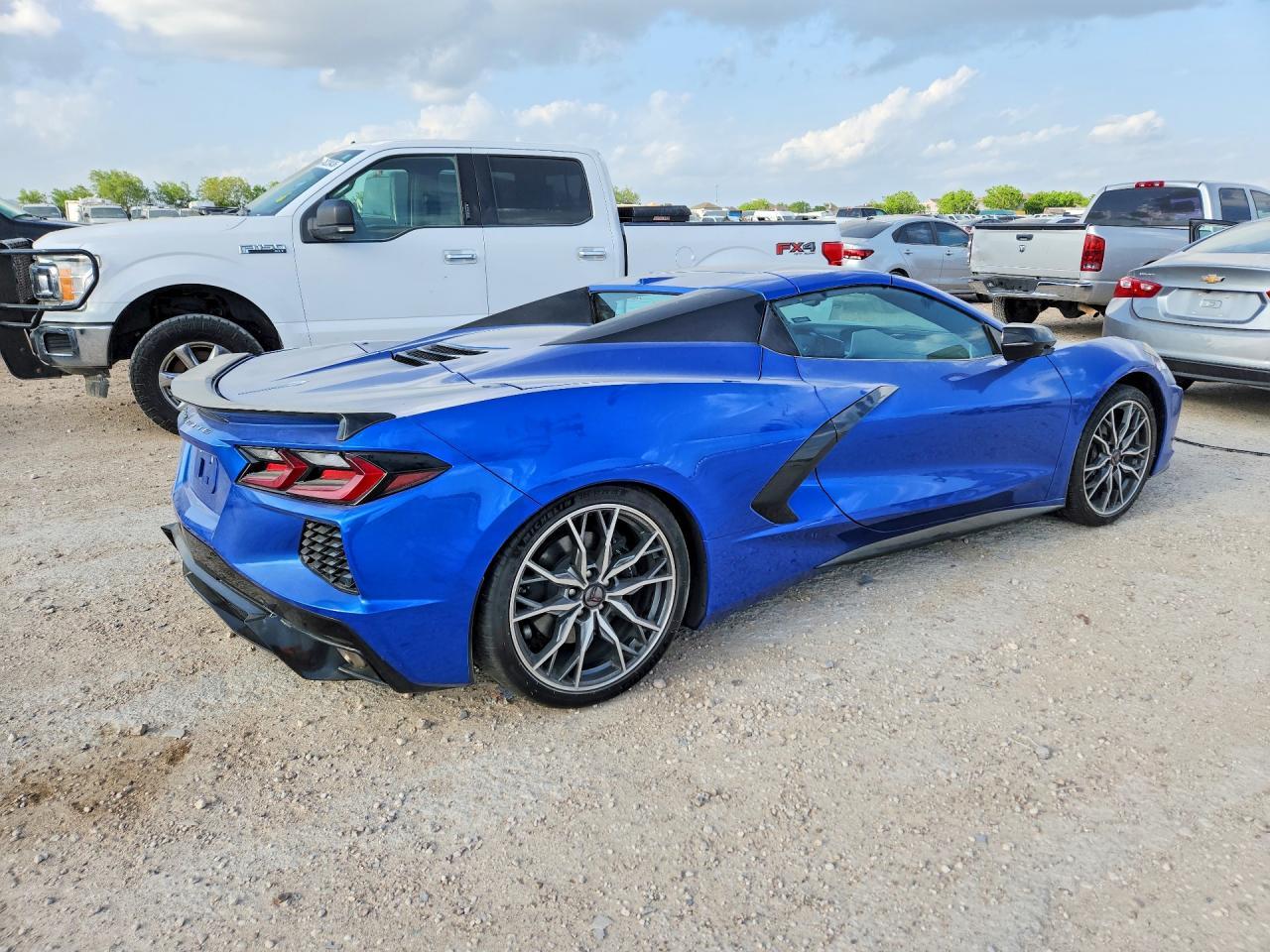 2023 Chevrolet Corvette Stingray 2Lt - Image 3