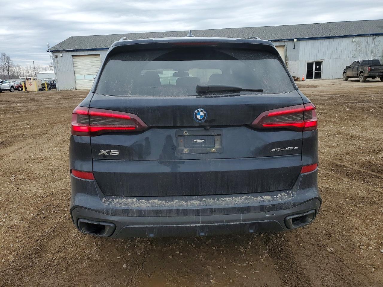 2023 BMW X5 - Image 6