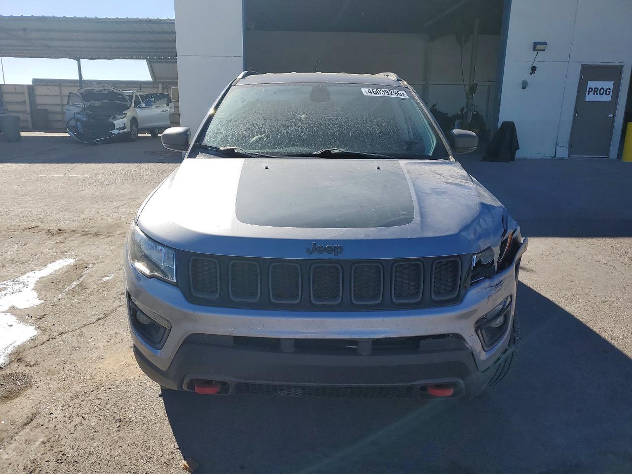 2017 Jeep Compass Trailhawk - Фото 5