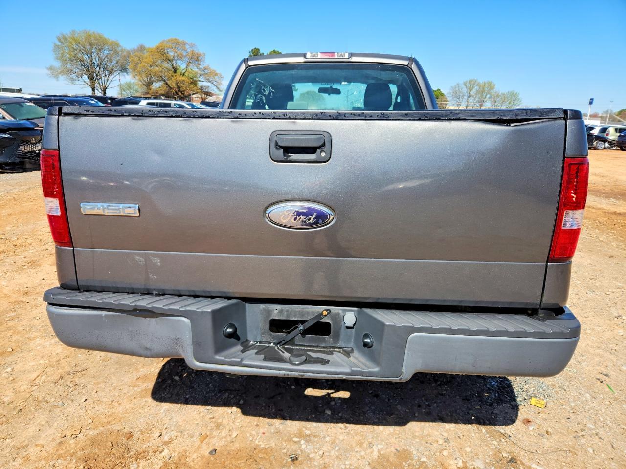 2006 Ford F150 - Image 6
