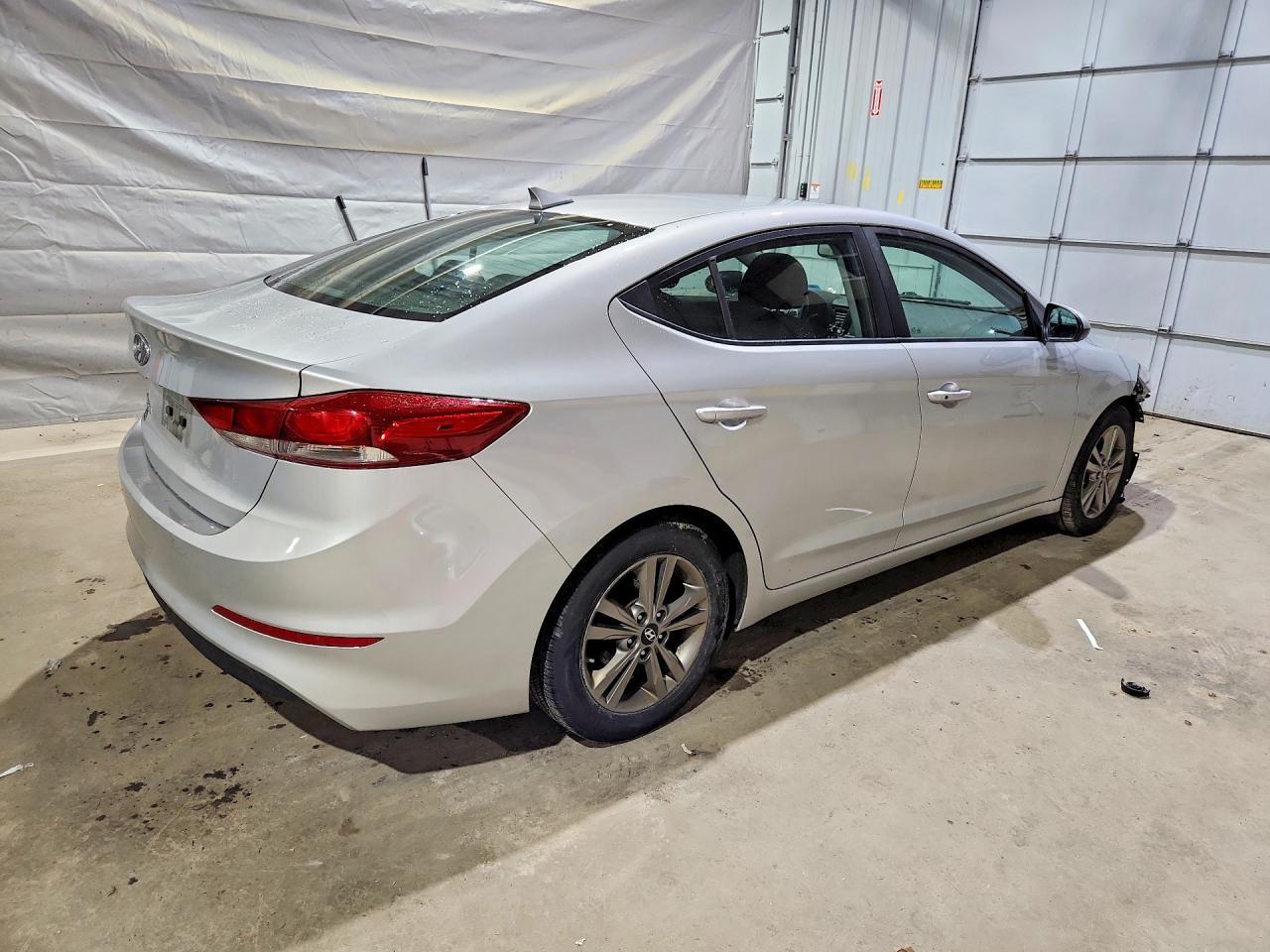 2018 Hyundai Elantra Value Edition - Фото 3