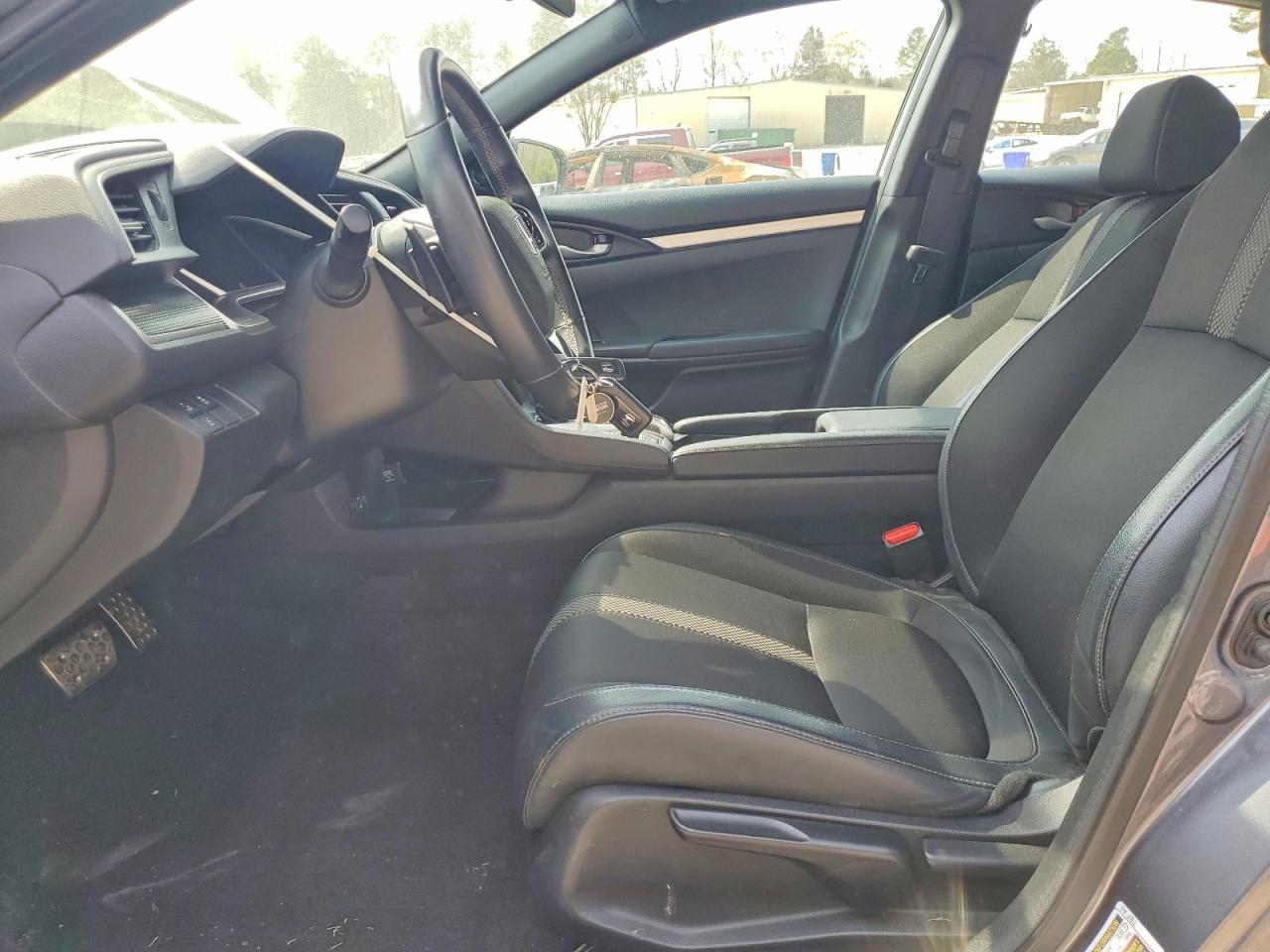 2021 Honda Civic Sport - Image 7