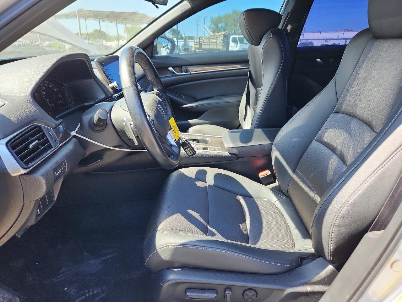 2022 Honda Accord - Фото 7