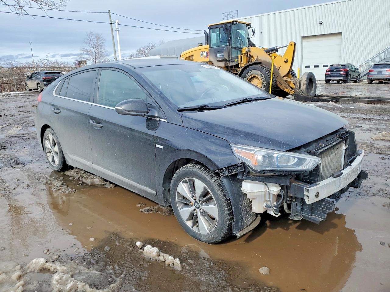 2019 Hyundai Ioniq Plug-In Hybrid Base - Image 4