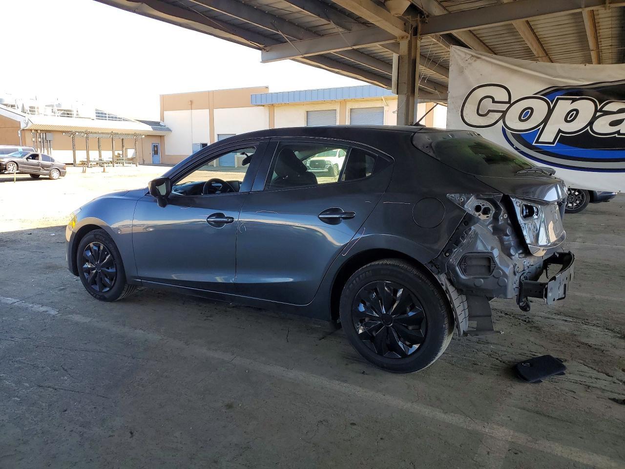 2016 Mazda 3 Sport - Фото 2