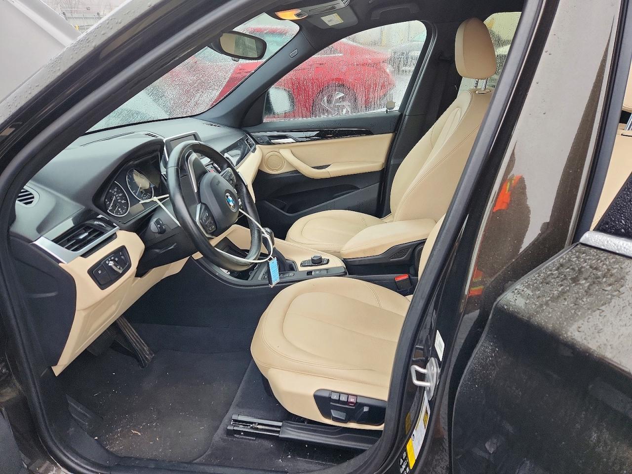 2017 BMW X1 xDrive28I - Фото 7