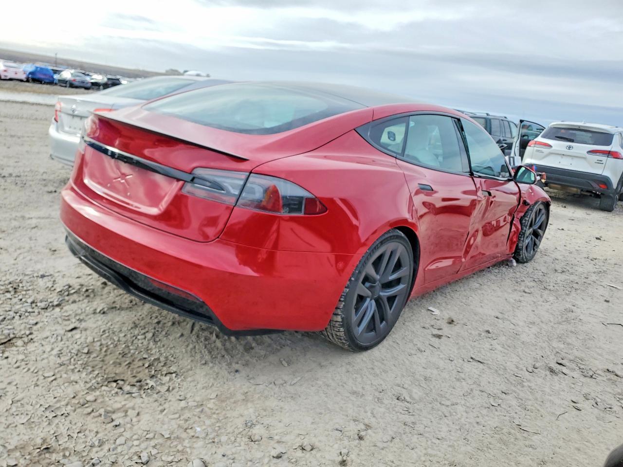 2021 Tesla Model S - Фото 3