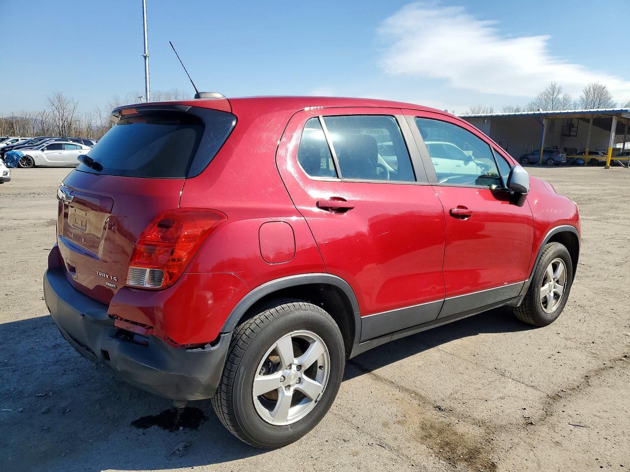 2015 Chevrolet Trax 1Ls - Фото 3