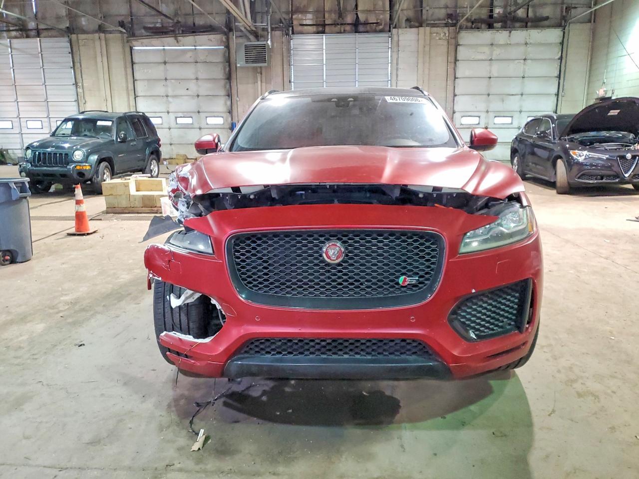 2018 Jaguar F-Pace S - Фото 5