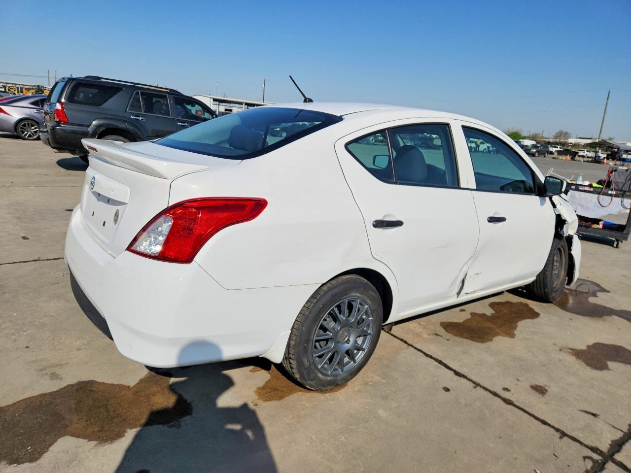 2018 Nissan Versa S Plus - Image 3