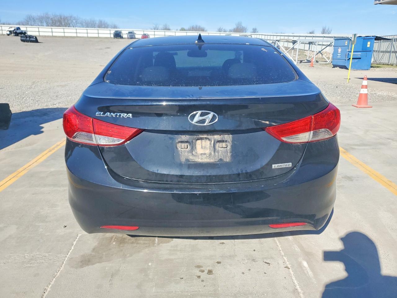 2012 Hyundai Elantra Limited - Фото 6