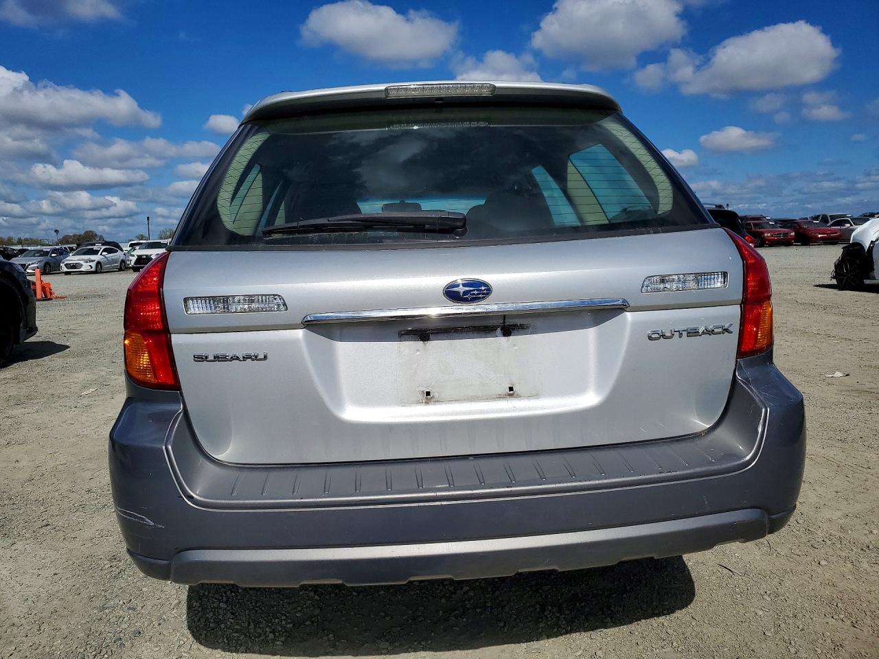 2005 Subaru Legacy Outback 2.5I - Image 6