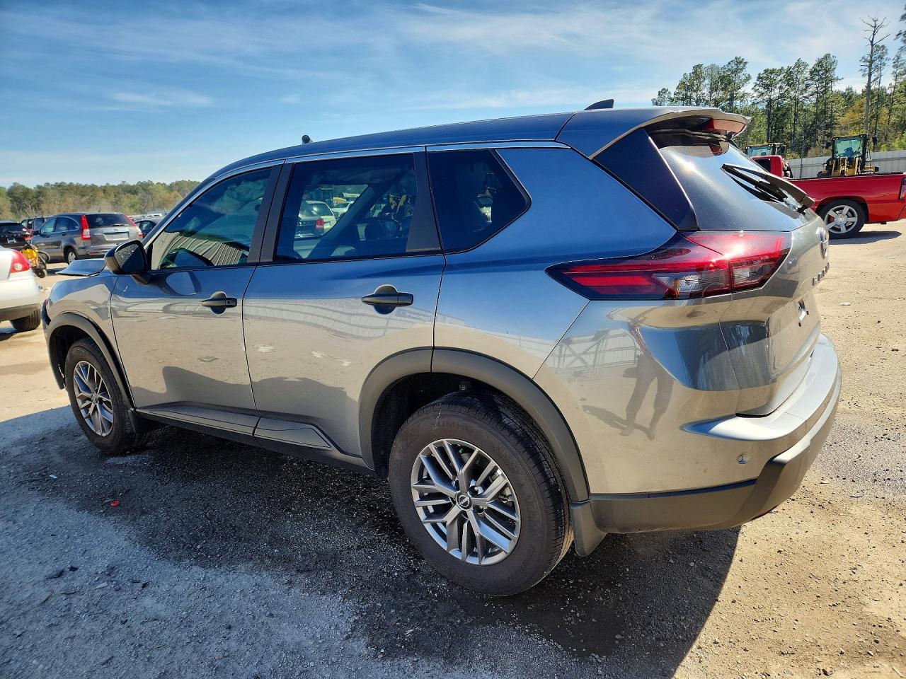 2025 Nissan Rogue S - Image 2