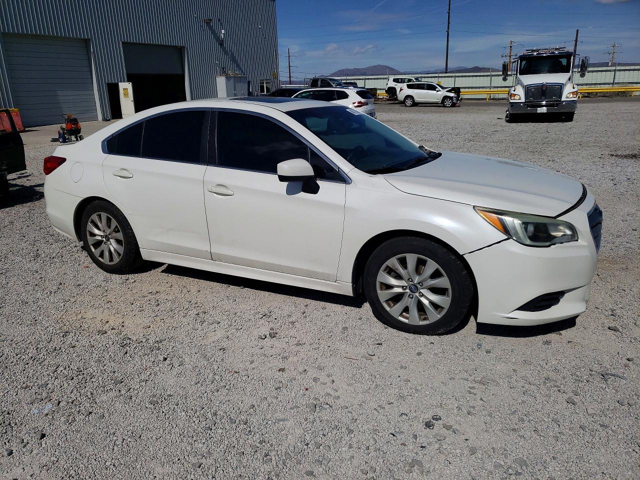 2015 Subaru Legacy 2.5I Premium - Image 4