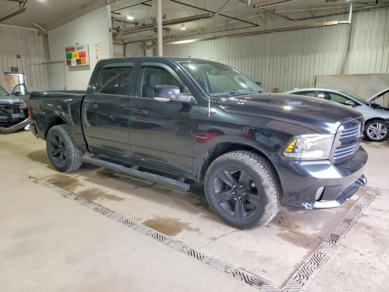 2015 Ram 1500 Sport - Фото 4