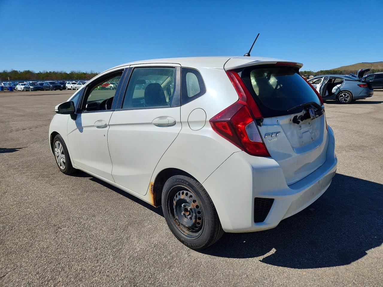 2016 Honda Fit Lx - Фото 2