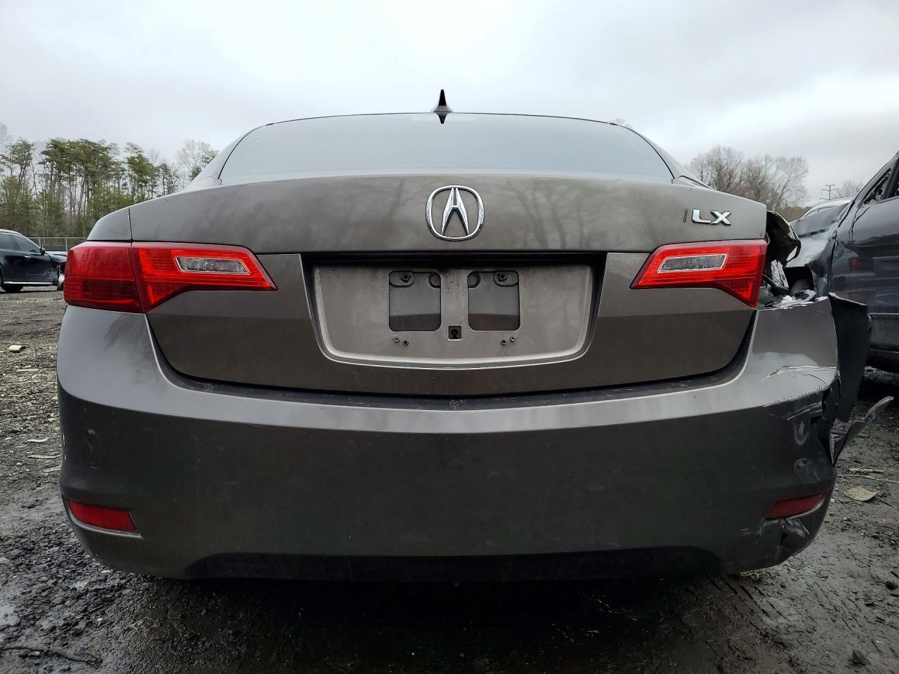 2013 Acura Ilx 20 Premium - Фото 6