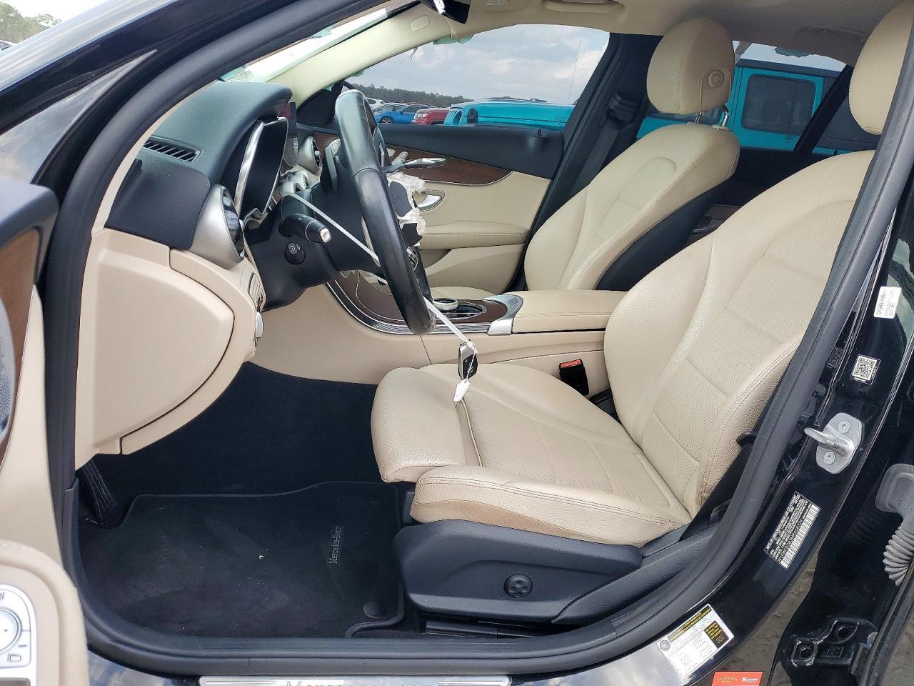 2021 Mercedes-Benz C 300 - Фото 7