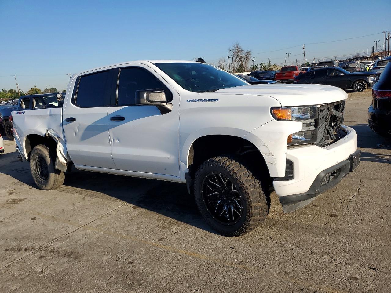 2022 Chevrolet Silverado Ltd K1500 Custom - Фото 4