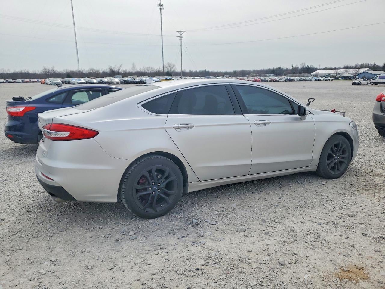 2019 Ford Fusion Sel - Image 3