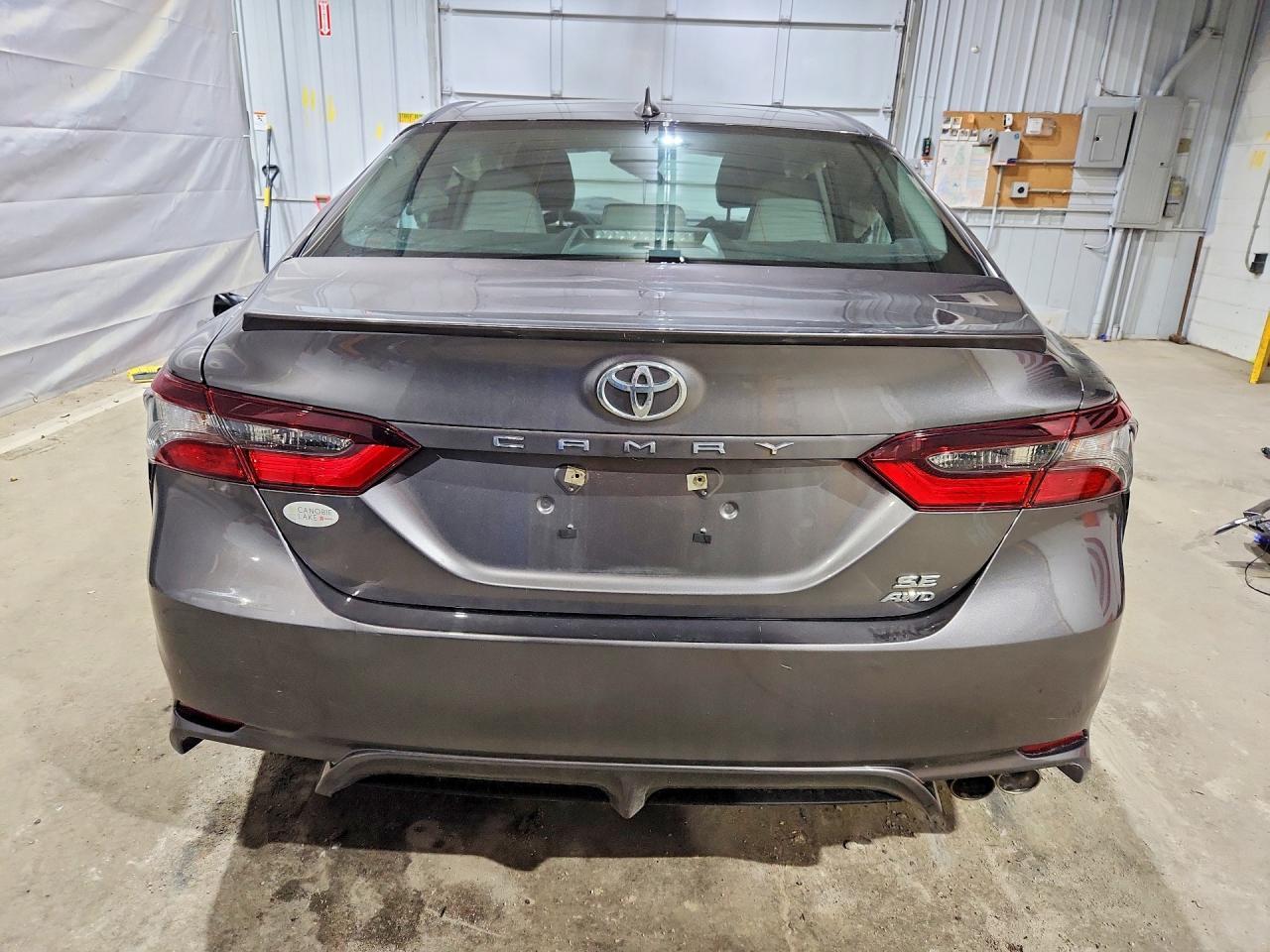 2023 Toyota Camry Se - Фото 6