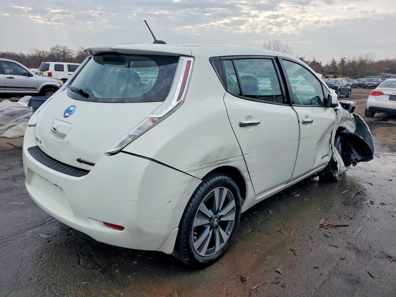 2017 Nissan Leaf Sl - Фото 3