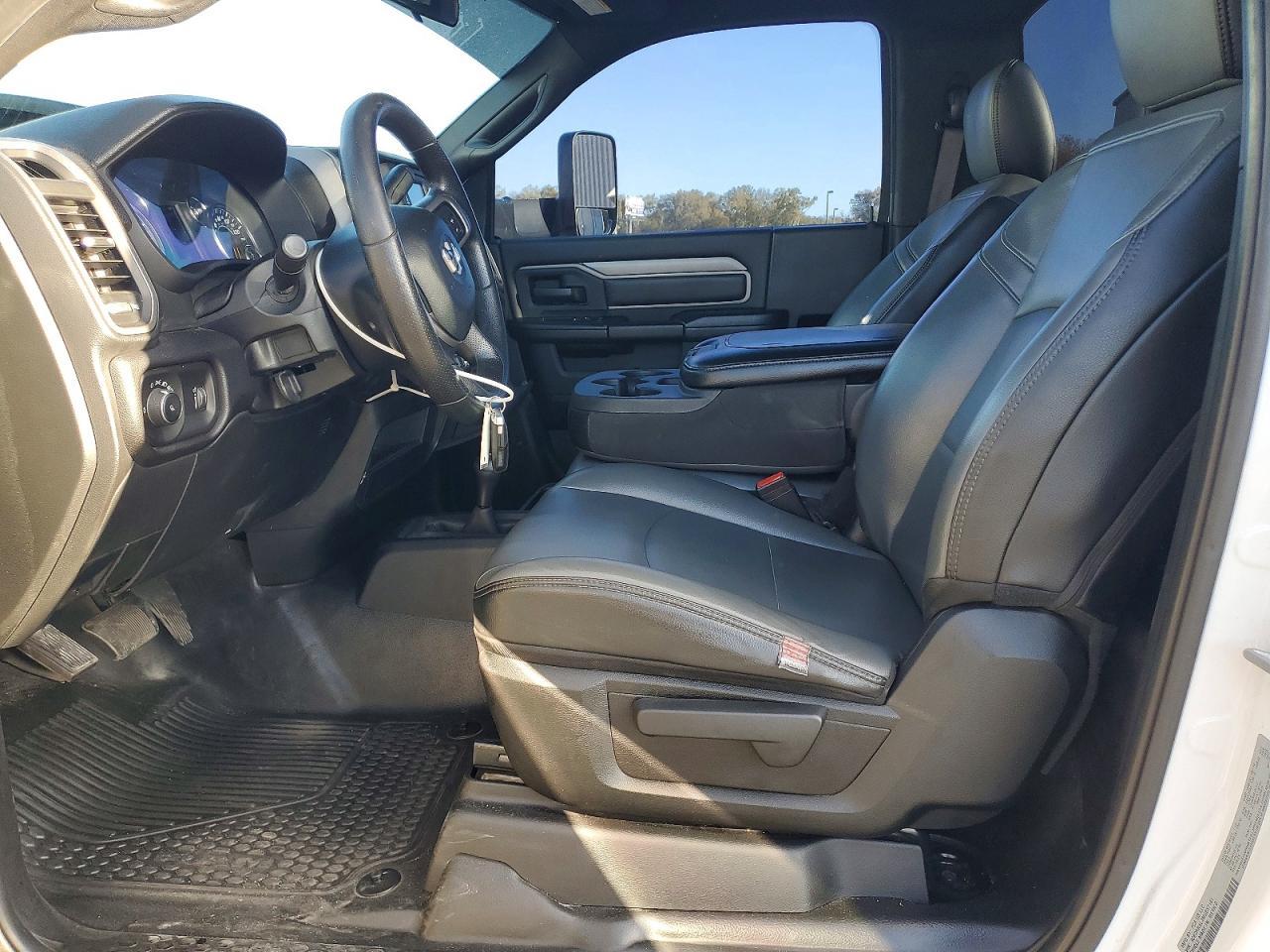 2021 Ram 3500 Tradesman - Фото 7