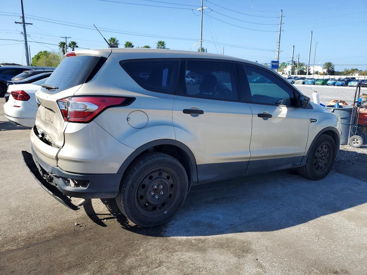 2018 Ford Escape S - Image 3