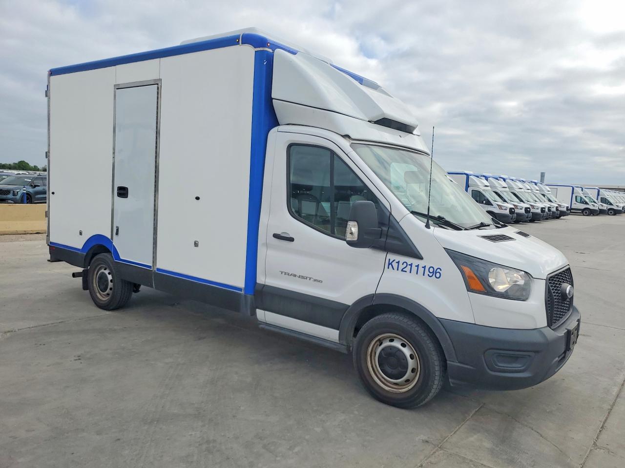 2021 Ford Transit Delivery Truck - Image 4