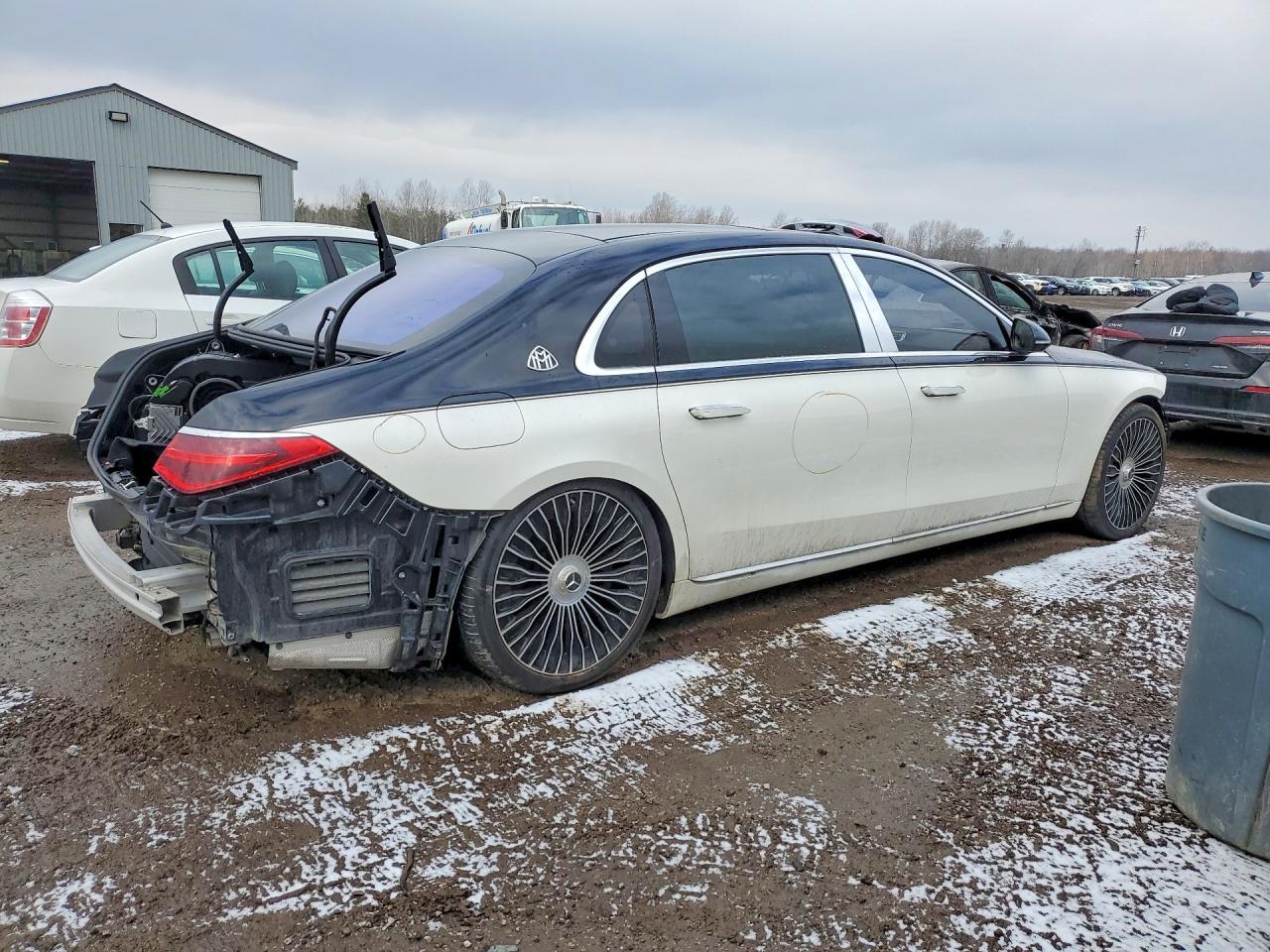 2022 Mercedes-Benz S Mercedes-Maybach S 580 4M - Фото 3