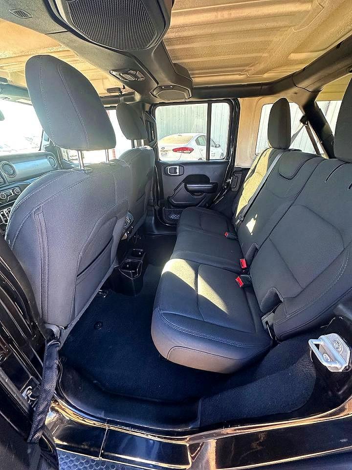 2020 Jeep Wrangler Unlimited Sport - Фото 6