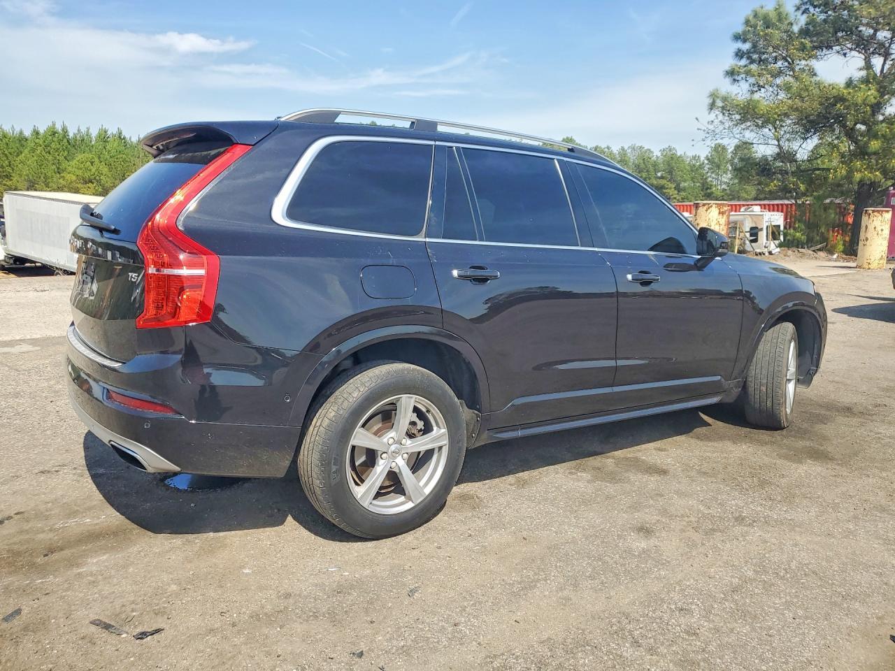 2017 Volvo Xc90 T5 - Image 3