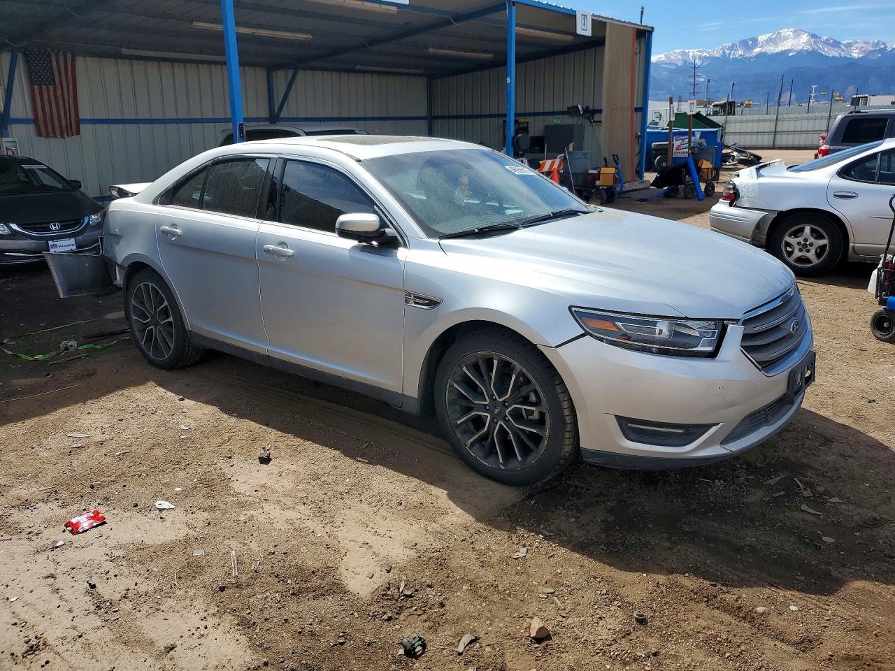 2018 Ford Taurus Sel - Фото 4