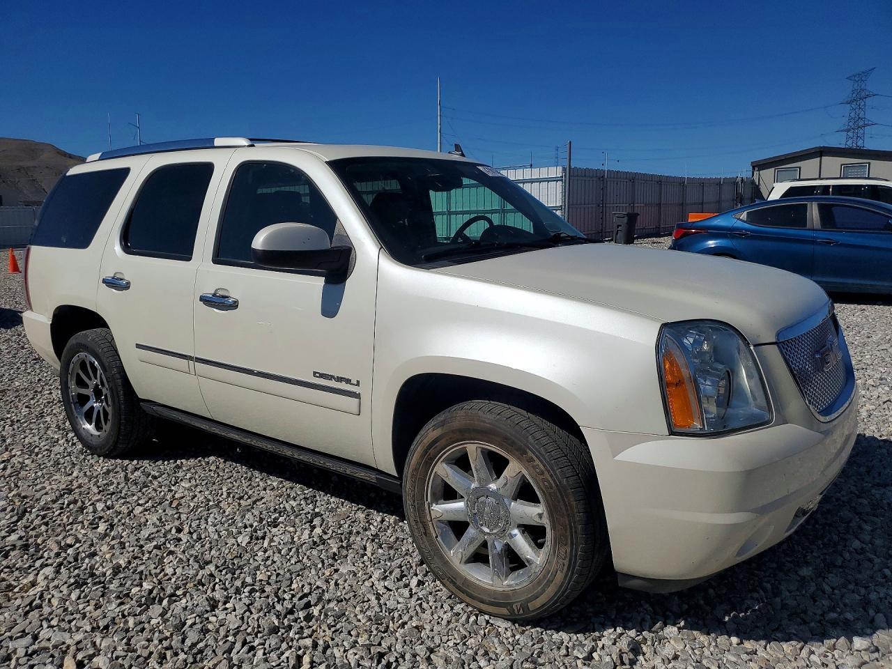 2014 GMC Yukon Denali - Фото 4